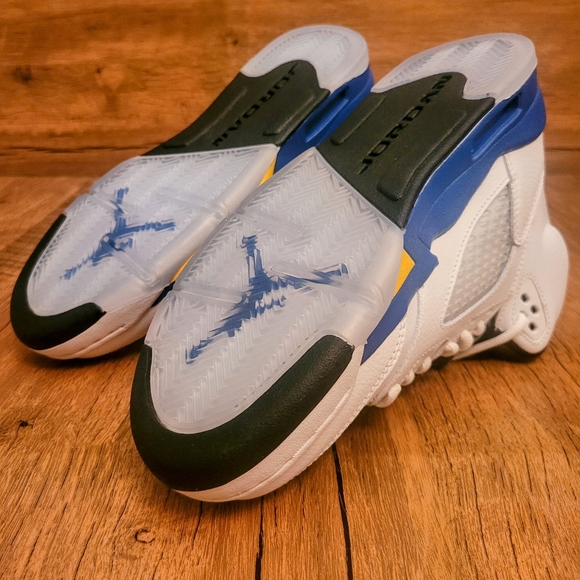 Nike Air Jordan Retro 5 Laney 2013 GS Size 6y DS 440888 189 Brand New - Picture 9 of 10